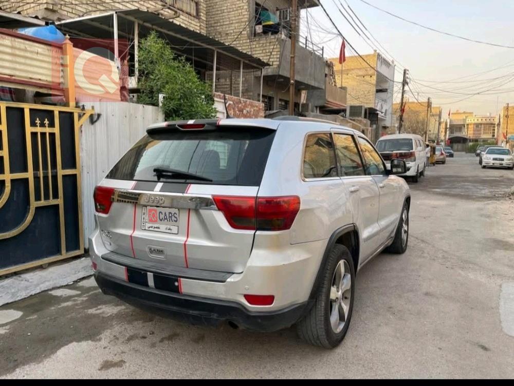 جيب جراند شيروكي